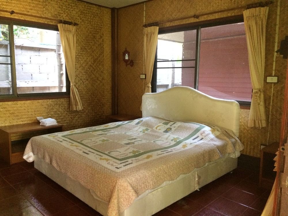 Ban Suan Klang Muang Resort Mae Hong Son Ngoại thất bức ảnh